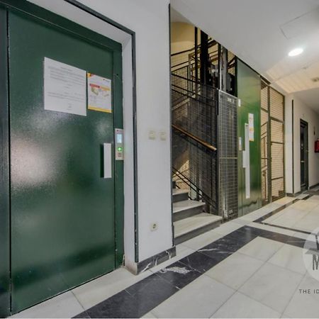 Vibrante Y Moderna Para 7, Conoce Toledo 77 مدريد المظهر الخارجي الصورة